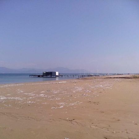 Hebes Studios Kavos Ngoại thất bức ảnh