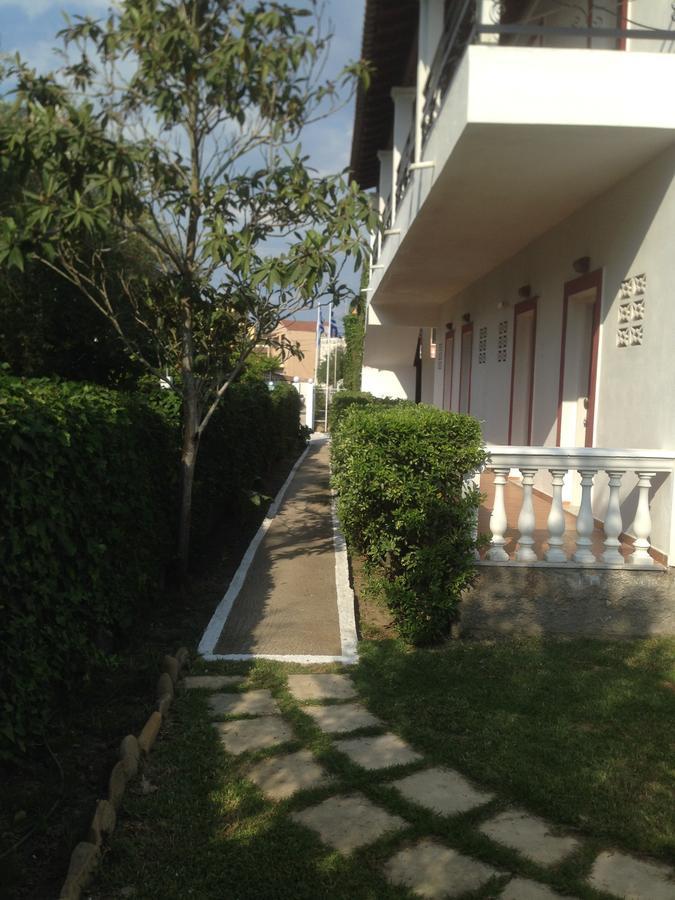 Hebes Studios Kavos Ngoại thất bức ảnh