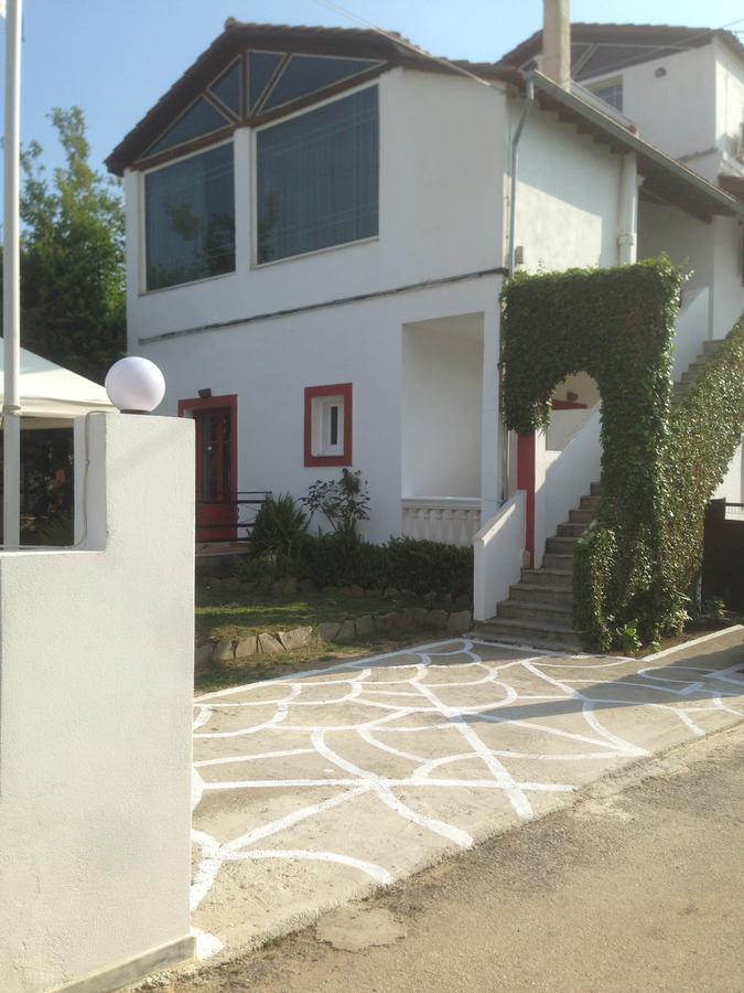 Hebes Studios Kavos Ngoại thất bức ảnh